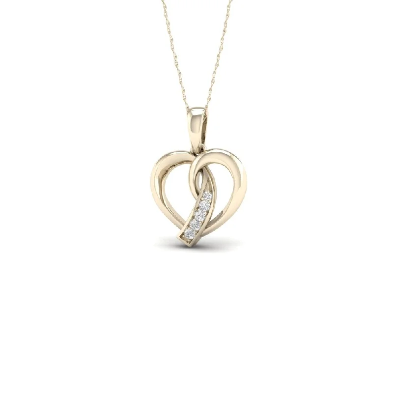 simple charm necklace-De Couer 10k Yellow Gold 1/20ct TDW Diamond Heart Necklace