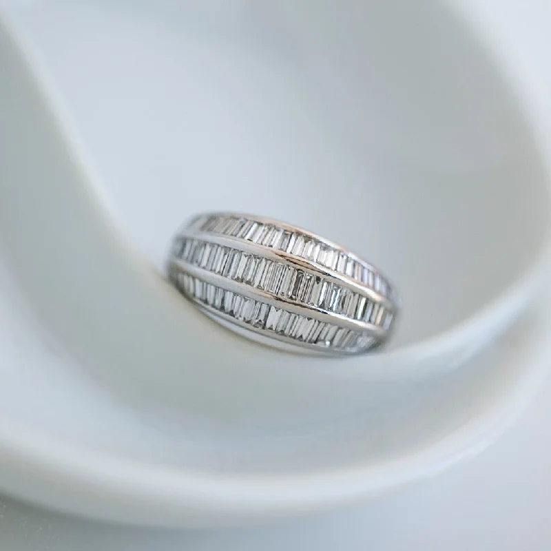 classic men’s wedding bands-Waddingham