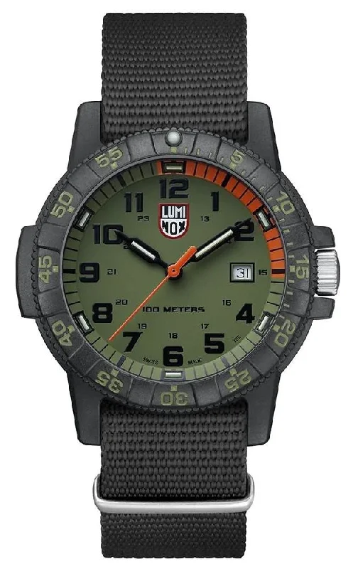 best waterproof smartwatches for runners-Luminox Leatherback Sea Turtle Giant CARBONOX Green Dial Nato Strap Date Quartz Mens Watch XS.0337