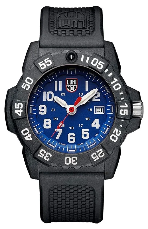 best smartwatches for health monitoring-Luminox Navy SEAL CARBONOX Blue Dial Black Rubber Strap Date Divers Quartz Mens Watch XS.3503.F