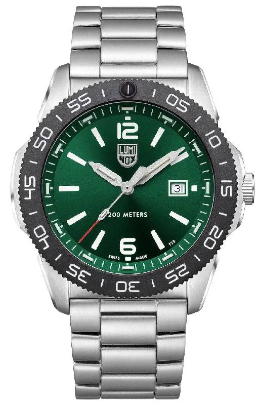 trendy sport watches with rubber straps-Luminox Pacific Diver Stainless Steel Green Dial Date Quartz Mens Watch XS.3137