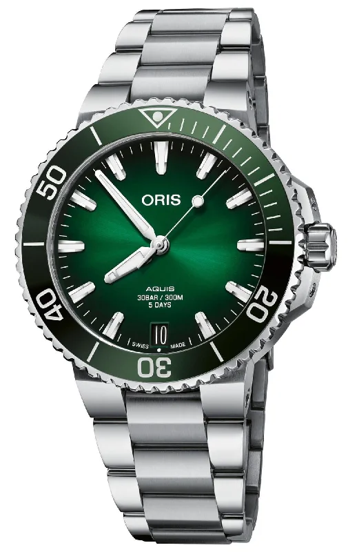 luxury watches with sapphire crystal-Oris Aquis Automatic Stainless Steel Green Dial Date Divers Mens Watch 400 7769 4157-07 8 22 09PEB