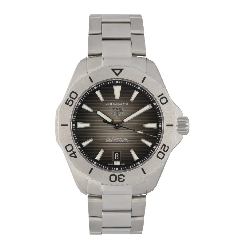 watches with date and time zone functions-Tag Heuer Aquaracer WBP2110 40mm Stainless Steel Watch